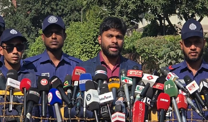 হাদির অবস্থা অপরিবর্তিত, বিদেশে নেওয়ার সিদ্ধান্ত নেবে পরিবার