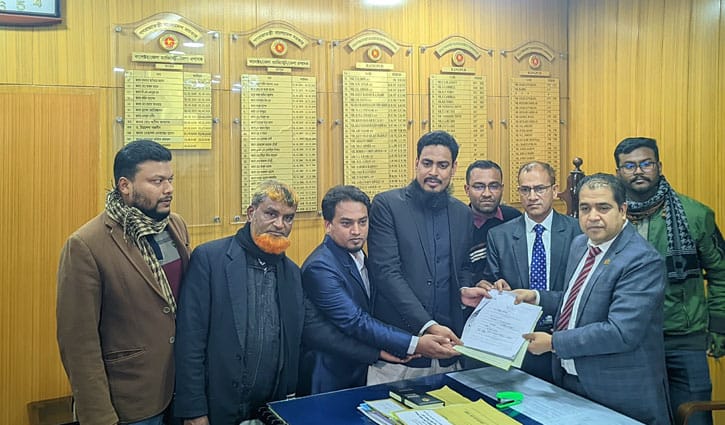 মনোনয়ন জমা দিলেন আখতার হোসেন