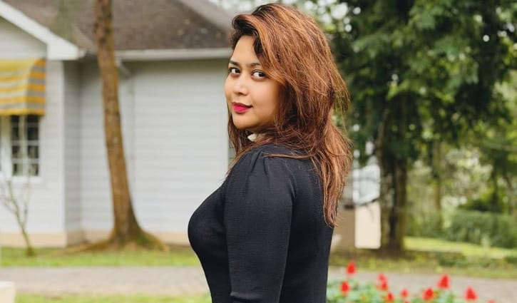 আমার অসহায়ত্ব, কষ্ট জনসমক্ষে বিক্রি করতে চাইনি: ভাবনা