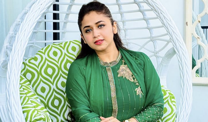 উত্তর দিতে দিতে ক্লান্ত হয়ে গিয়েছিলাম: ফারিয়া শাহরিন