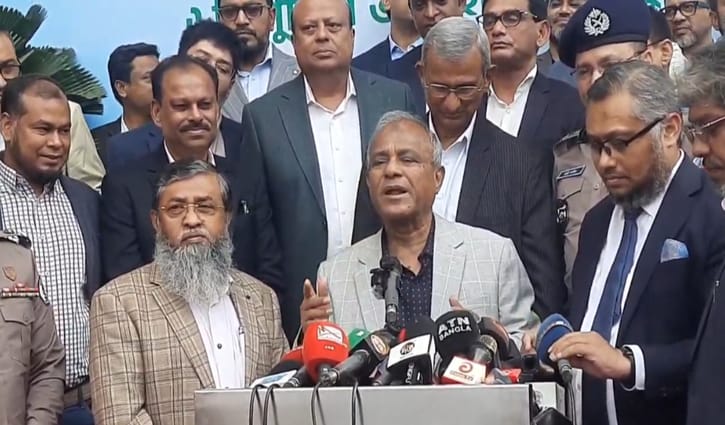 হাদির জন্য দোয়া চাইলেন স্বরাষ্ট্র উপদেষ্টা