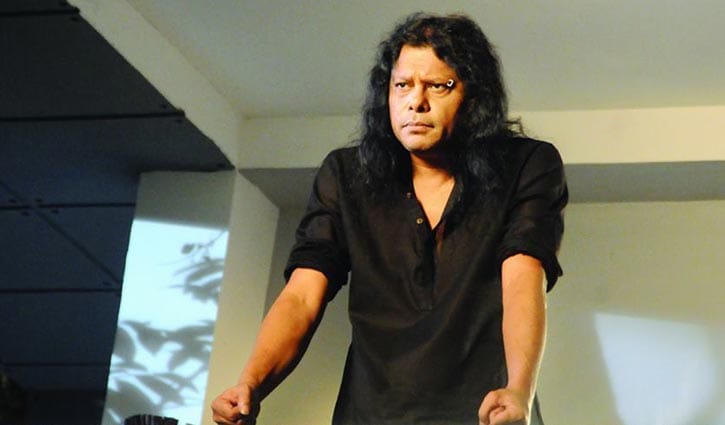 কনসার্টে হামলা: আয়োজকদের দায়ী করলেন জেমস