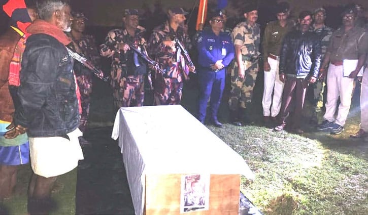 বিএসএফের গুলিতে নিহত যুবকের লাশ হস্তান্তর