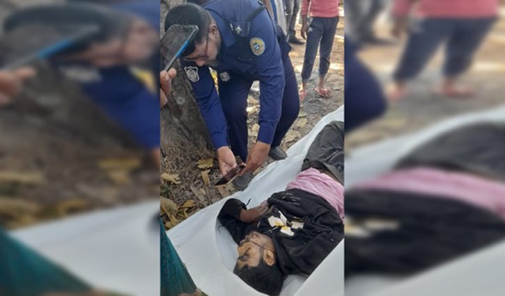 বরিশাল-কুয়াকাটা মহাসড়কের পাশে যুবকের মরদেহ 