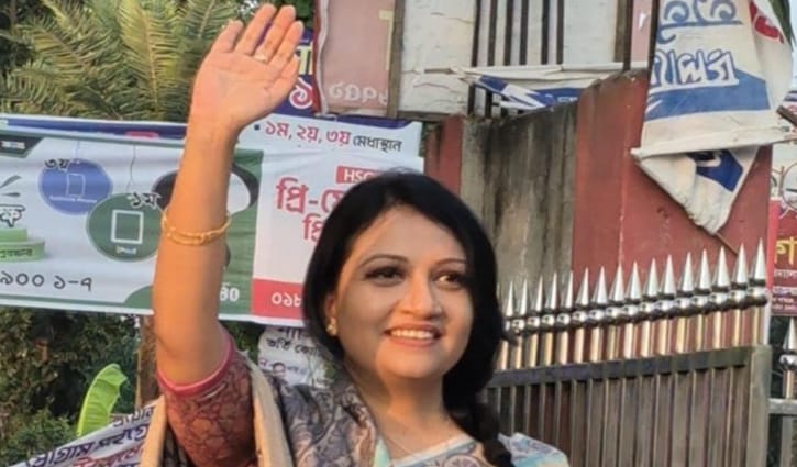 নির্বাচনে অংশ নিতে ৪ প্রতিষ্ঠান ছাড়লেন বিএনপির প্রার্থী পুতুল