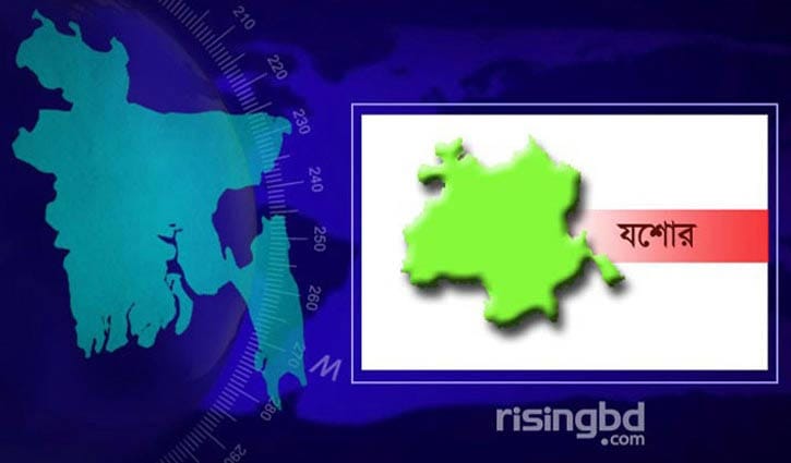 যশোরে যুবদল নেতা গুমের অভিযোগে মহাসড়ক অবরোধ 