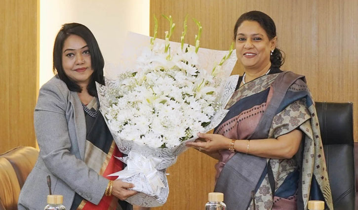 ‘নির্বাচনে অপতথ্য রোধে সত্য ও যাচাইকৃত সংবাদ পরিবেশন করতে হবে’