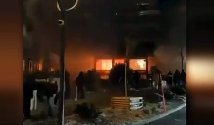 সুইজারল্যান্ডে স্কি রিসোর্টের পানশালায় আগুন, কয়েকজন নিহত