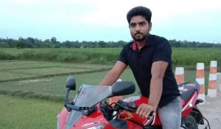 রাজবাড়ীতে চাঁদা দাবির অভিযোগে গণপিটুনিতে সম্রাট বাহিনীর প্রধান নিহত