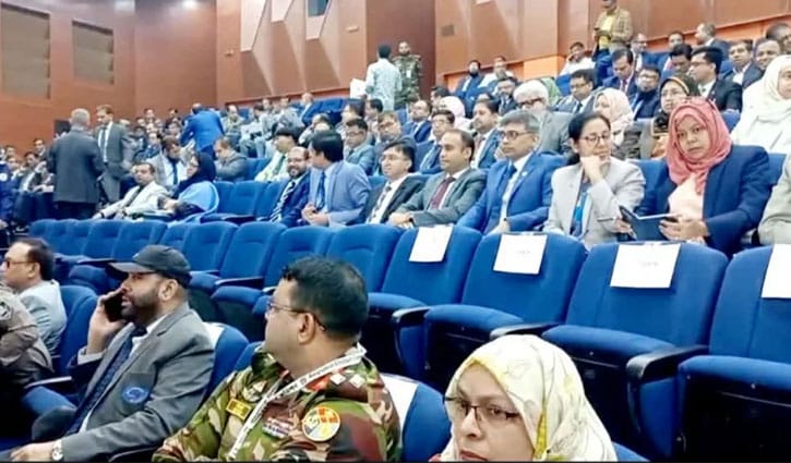 ইসির সম্মেলনে পুলিশের ম্যাজিস্ট্রেসি পাওয়ার চাইলেন এসপিরা