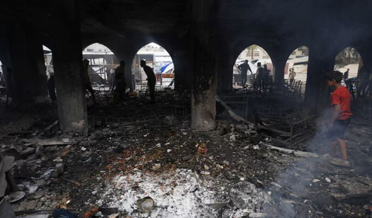 শরণার্থী শিবির, স্কুলে ইসরায়েলি ক্ষেপণাস্ত্র হামলা, নিহত ২০