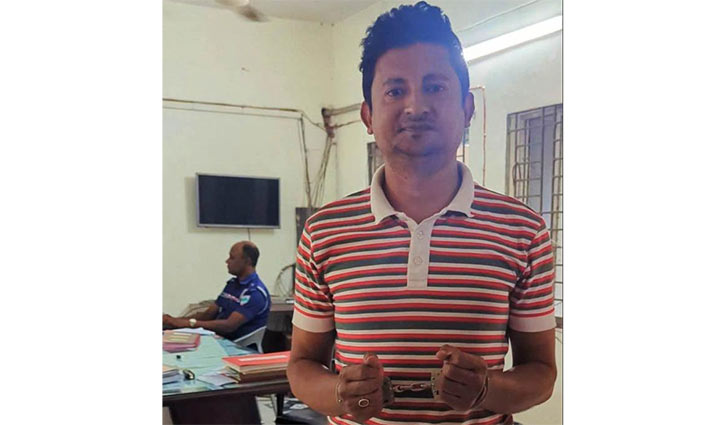নড়াইলে নিষিদ্ধ ঘোষিত ছাত্রলীগের সভাপতি গ্রেপ্তার
