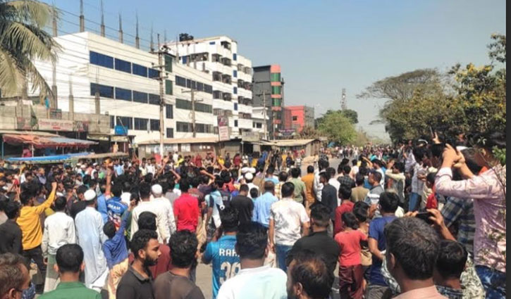 অটোরিকশা চালককে হত্যার অভিযোগ, মহাসড়কে ৪ ঘণ্টা বিক্ষোভ