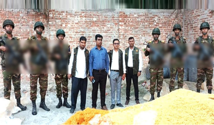 অবৈধভাবে তৈরি হচ্ছে মানহীন চিপস-চানাচুর-আইসক্রিম 