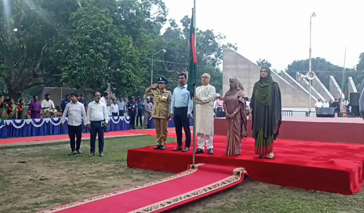 ভুয়া মুক্তিযোদ্ধা নিয়ে সত্যিকারের মুক্তিযোদ্ধারা বিব্রত ভুয়া মুক্তিযোদ্ধা নিয়ে সত্যিকারের মুক্তিযোদ্ধারা বিব্রত