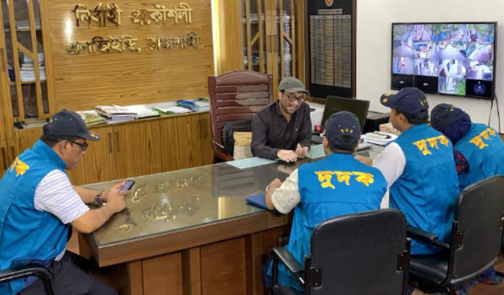 রাজশাহী এলজিইডিতে দুদক: এক ঠিকাদারের কাজে অন্যজন