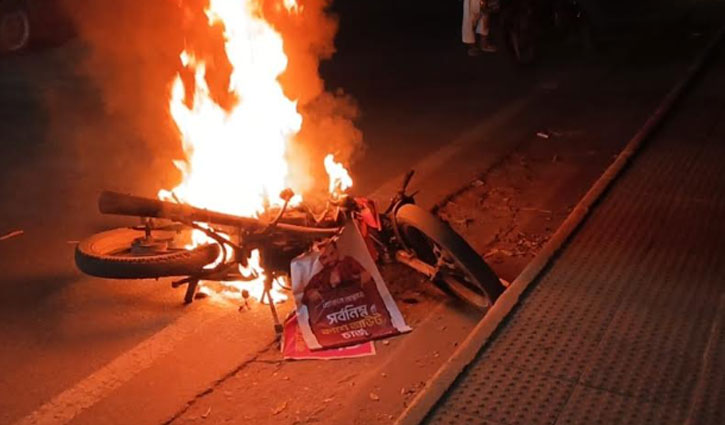 আ.লীগ নেতাকে গ্রেপ্তার নিয়ে রাজশাহীতে বিএনপির ২ পক্ষের সংঘর্ষ