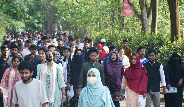 রংপুর থেকে রাবির ভর্তি পরীক্ষায় অংশ নিতে পেরে সন্তুষ্ট ভর্তিচ্ছুরা রংপুর থেকে রাবির ভর্তি পরীক্ষায় অংশ নিতে পেরে সন্তুষ্ট ভর্তিচ্ছুরা