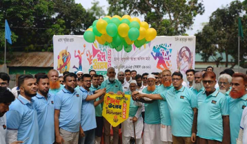 ভ্রাতৃত্বের বন্ধনে ঈদ উৎসবে মাতলো গ্রামবাসী