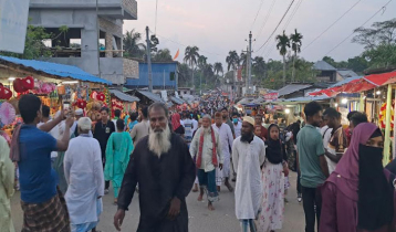 খানজাহান আলীর মাজারে মেলা শুরু, ভক্তদের ঢল