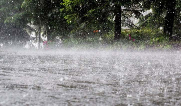 সারা দেশে পাঁচ দিন বজ্রসহ ভারী বৃষ্টির পূর্বাভাস