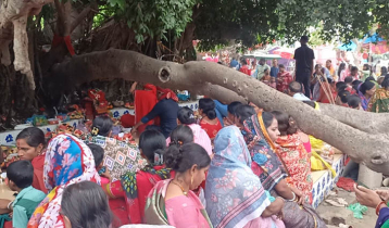 একশো বছরের পুরোনো বউ মেলা