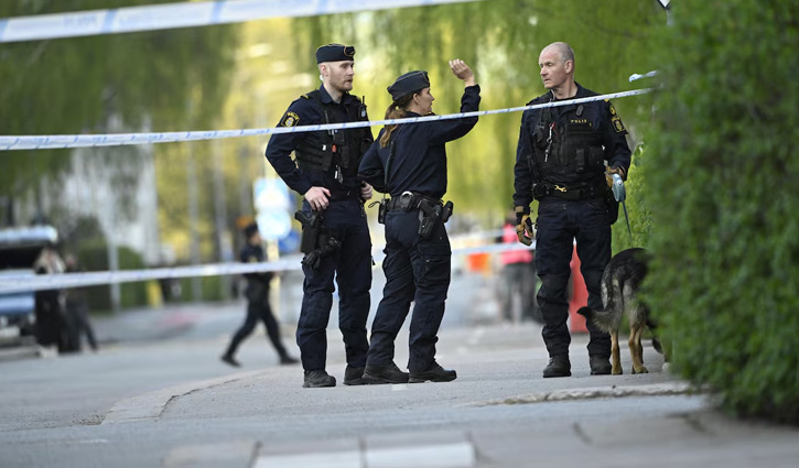 সুইডেনে বন্দুকধারীর হামলায় নিহত ৩