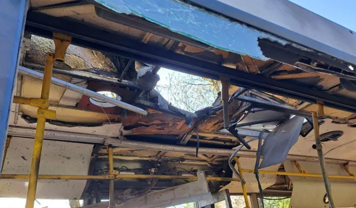 ইউক্রেনে শ্রমিকবাহী বাসে রাশিয়ার ড্রোন হামলা, নিহত ৯