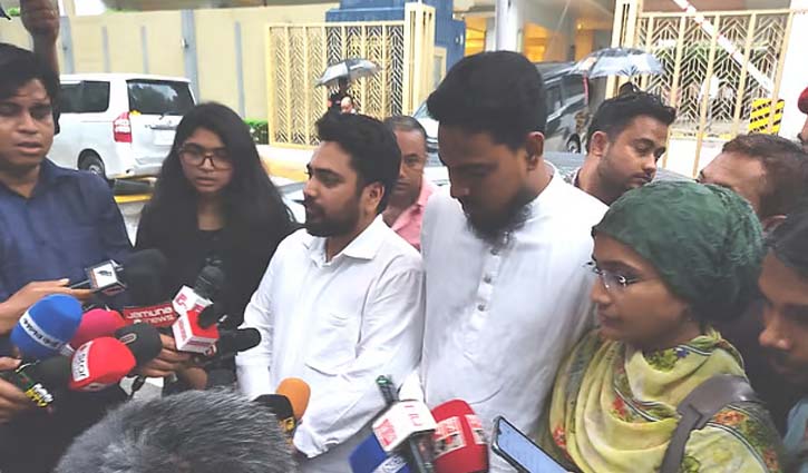 অনেক জায়গায় প্রশাসন বিএনপির পক্ষে, তাদের অধীন নির্বাচন সম্ভব না: নাহিদ অনেক জায়গায় প্রশাসন বিএনপির পক্ষে, তাদের অধীন নির্বাচন সম্ভব না: নাহিদ