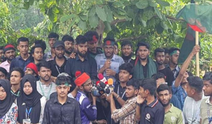 ৪৮ ঘণ্টার মধ্যে দাবি না মানলে ‘লং মার্চ টু ঢাকা’ 