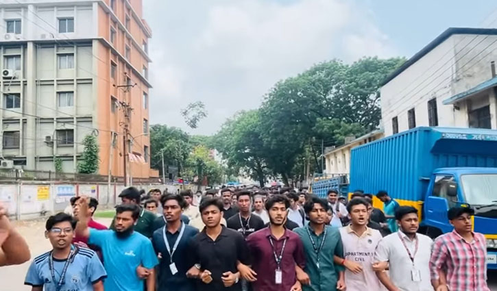 ছয় দাবিতে আবারো রাজপথে কারিগরি শিক্ষার্থীরা