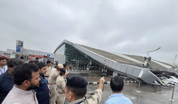 4 killed, over 120 flights delayed after heavy rain in Delhi