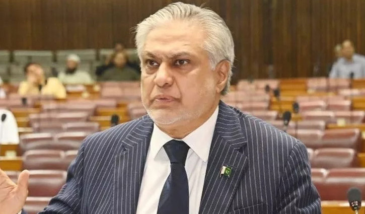 Pakistan won’t strike India first: Foreign Minister