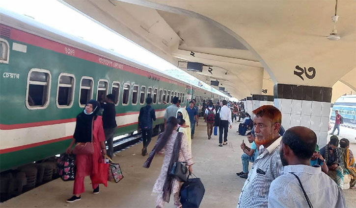 5 pairs of special trains to run during Eid