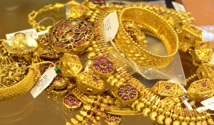 Gold price hits new record Gold price hits new record