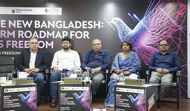 “Journalists should have the opportunity to ask questions”