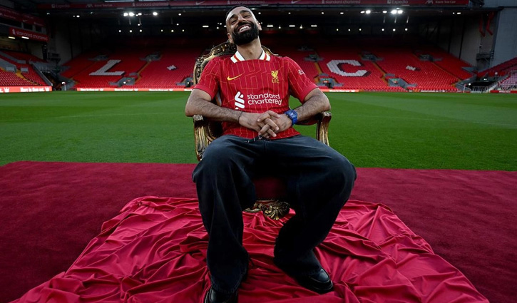 Mohamed Salah signs new Liverpool deal until 2027