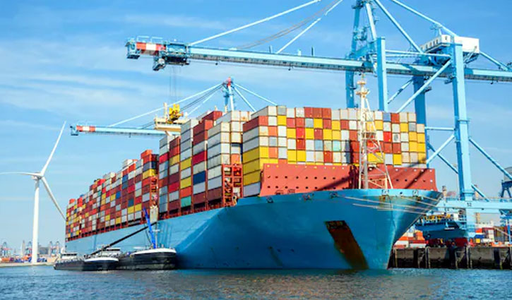 Now Pakistan bans Indian ships