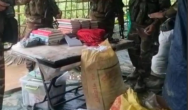 চবির ৫ শিক্ষার্থীকে উদ্ধারে খাগড়াছড়িতে অভিযান চলছে চবির ৫ শিক্ষার্থীকে উদ্ধারে খাগড়াছড়িতে অভিযান চলছে