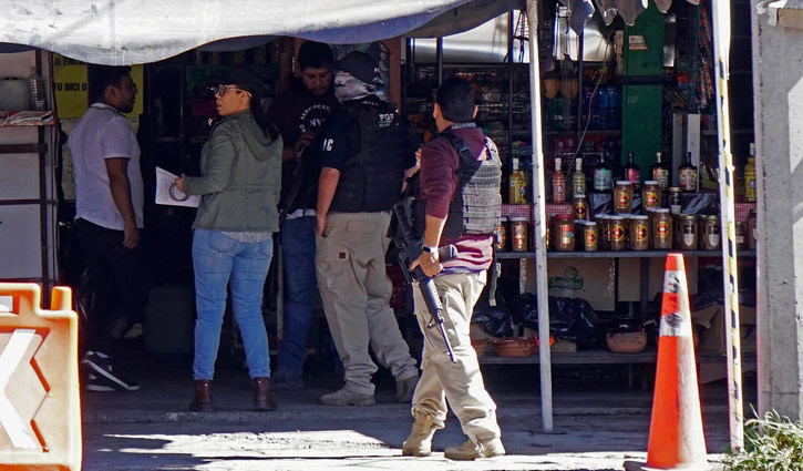 মেক্সিকোতে বন্দুকধারীদের হামলায় নিহত ৮