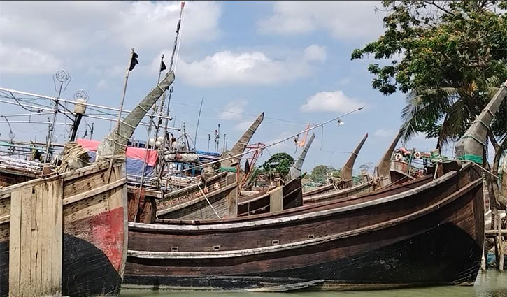 শুরু হচ্ছে মাছ ধরার উপর ৫৮ দিনের নিষেধাজ্ঞা, খুশি জেলেরা