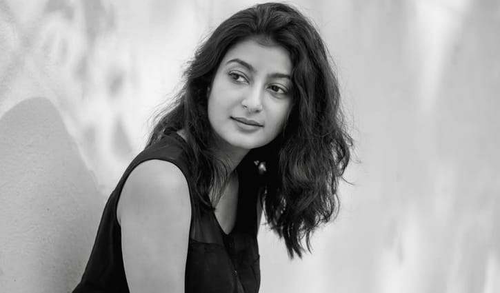 মেয়েদের সবকিছুতেই জ্বালা: রাতাশ্রী