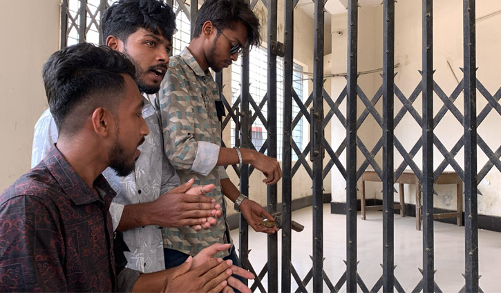 রাজশাহী পলিটেকনিকে শিক্ষার্থীদের তালা