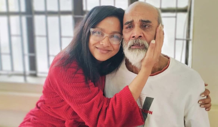 রুনা খানের বাবা মারা গেছেন রুনা খানের বাবা মারা গেছেন