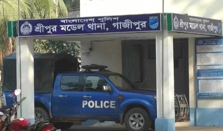 মাইকে ঘোষণা দিয়ে যুবদল নেতার চাঁদাবাজির ঘটনায় মামলা, গ্রেপ্তার ৪