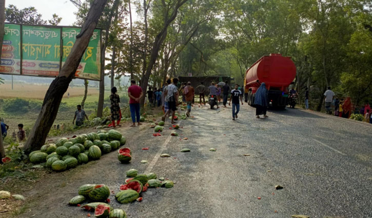 ফরিদপুরে ত্রিমুখী সংঘর্ষে নিহত ২