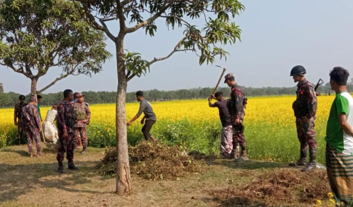 চৌকা সীমান্তে উত্তেজনায় আতঙ্কে স্থানীয়রা