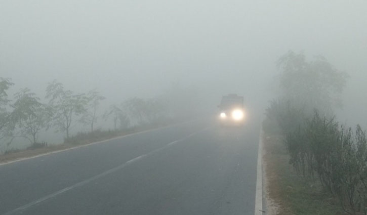 শীতের দাপটে কাবু দিনাজপুরের মানুষ 