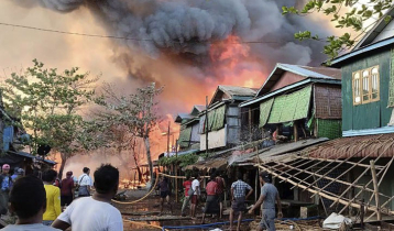 Myanmar junta air strike on market kills 15 civilians