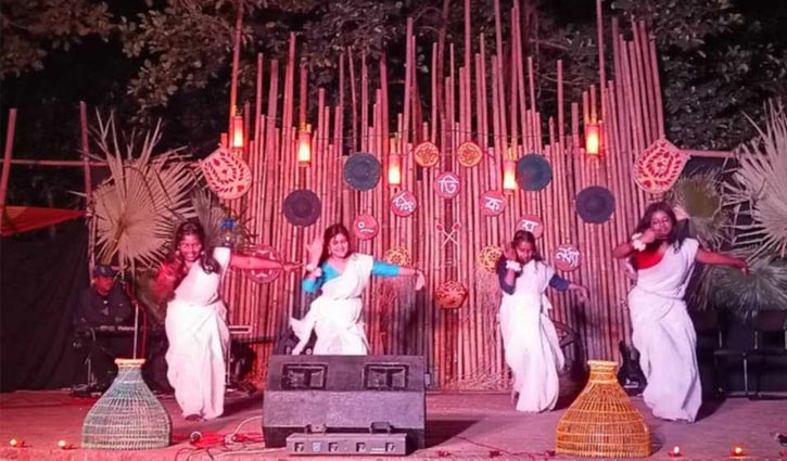 সাংস্কৃতিক সন্ধ্যা দিয়ে কুবির নৃবিজ্ঞান সপ্তাহ সমাপ্ত